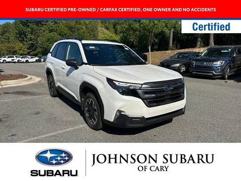 Used 2025 Subaru Forester Premium w/ Convenience Package #1 AWD/4WD image 1