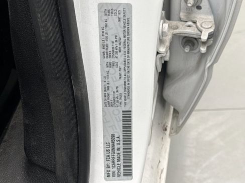 Used 2022 RAM 1500 Big Horn image 11