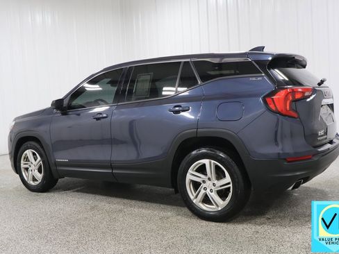 Used 2018 GMC Terrain SLE image 4