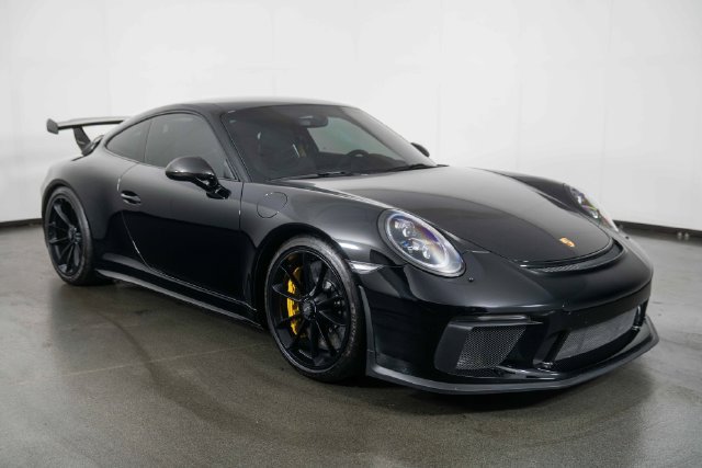 Used 2018 Porsche 911 GT3 RWD image 1