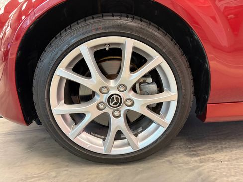 Used 2015 MAZDA MX-5 Miata Grand Touring RWD image 18