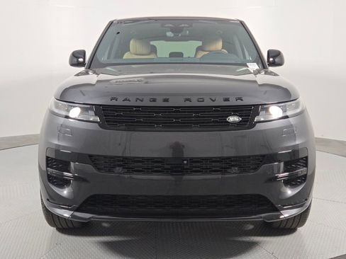 New 2026 Land Rover Range Rover Sport Dynamic SE AWD/4WD image 8