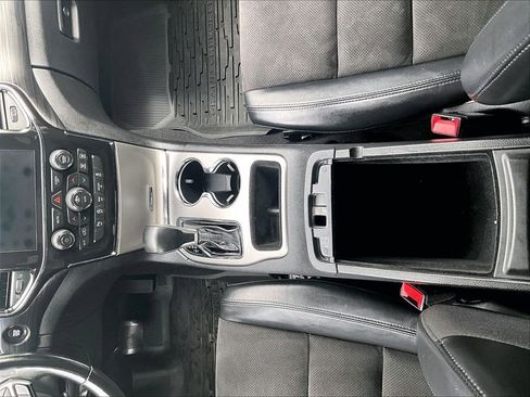 Used 2021 Jeep Grand Cherokee Laredo X AWD/4WD image 27