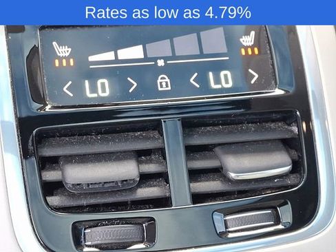 Certified 2024 Volvo XC90 B6 Plus image 12