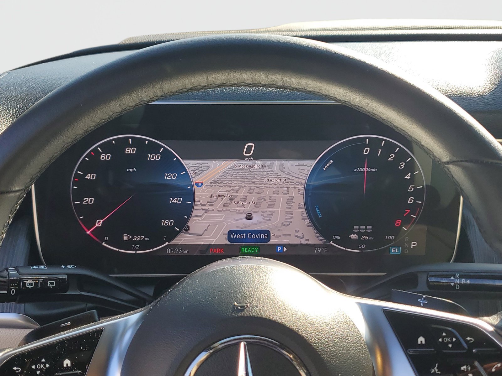 Used 2025 Mercedes-Benz GLC 350e 4MATIC image 31