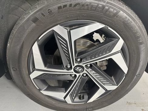Used 2022 Hyundai Tucson Limited AWD/4WD image 5