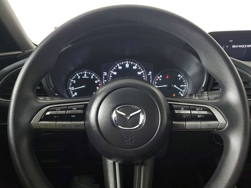 Used 2022 MAZDA MAZDA3 s FWD image 9