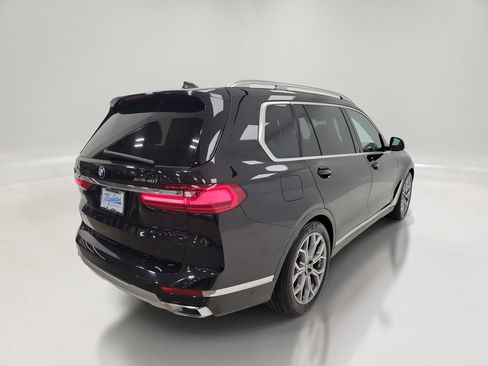 Used 2021 BMW X7 xDrive40i w/ Executive Package AWD/4WD image 5