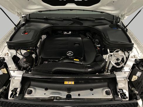Certified 2023 Mercedes-Benz GLC 300 4MATIC Coupe image 11