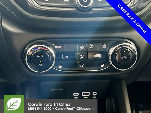 Used 2023 Chevrolet TrailBlazer LT w/ Convenience Package AWD/4WD image 9