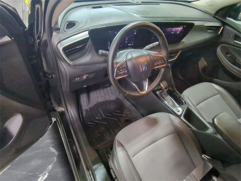 Certified 2024 Buick Encore GX Preferred w/ Comfort Package image 10