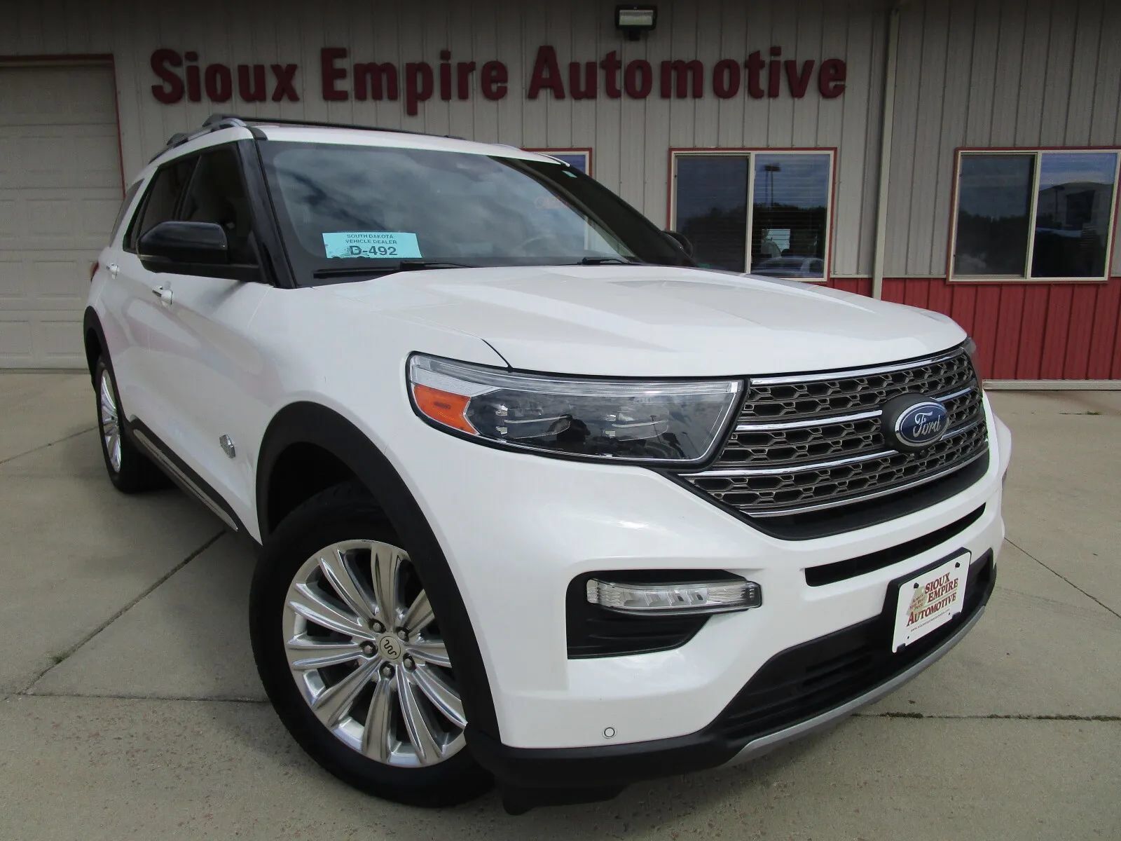 Used 2021 Ford Explorer King Ranch w/ Premium Technology Package AWD/4WD image 1