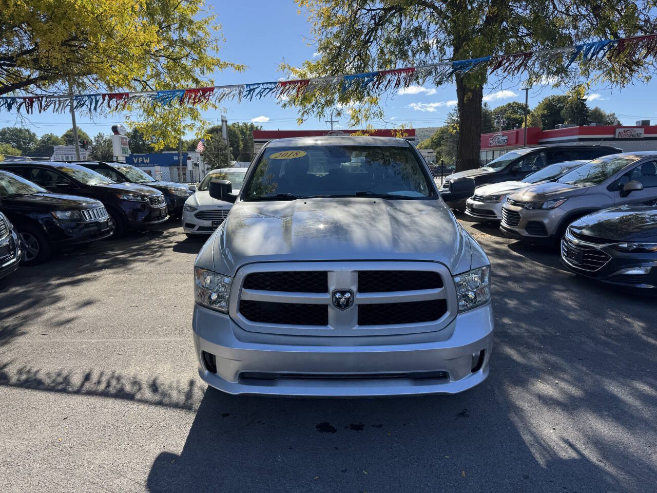 Used 2018 RAM 1500 Express w/ Express Value Package AWD/4WD image 2