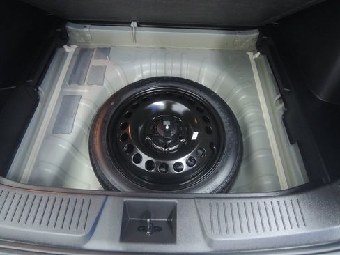 Used 2025 Chevrolet Trax ACTIV w/ Sunroof Package image 27