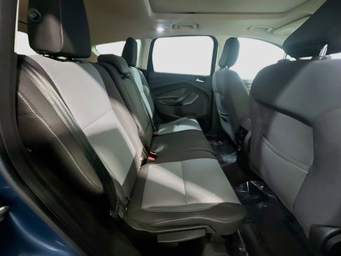 Used 2018 Ford Escape SE image 20