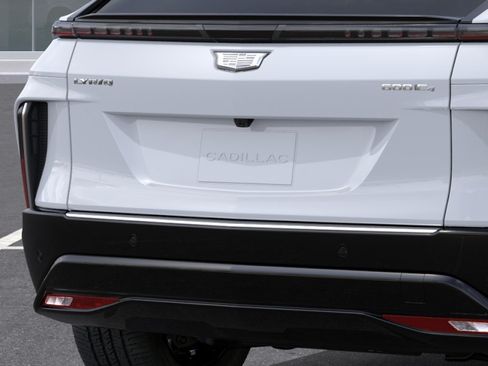 New 2026 Cadillac Lyriq Luxury AWD/4WD image 47