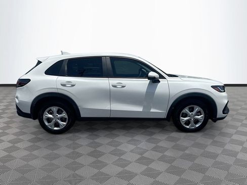 Used 2023 Honda HR-V LX image 5
