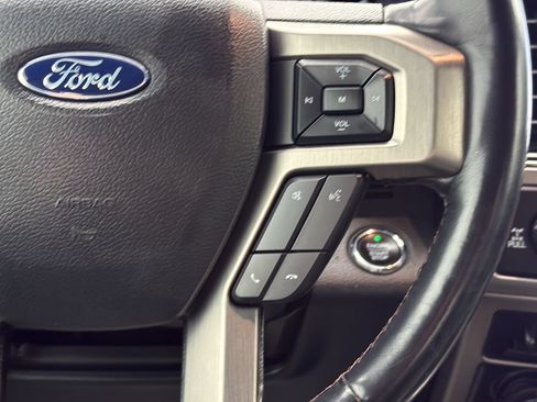 Used 2022 Ford F250 Platinum w/ FX4 Off-Road Package AWD/4WD image 13
