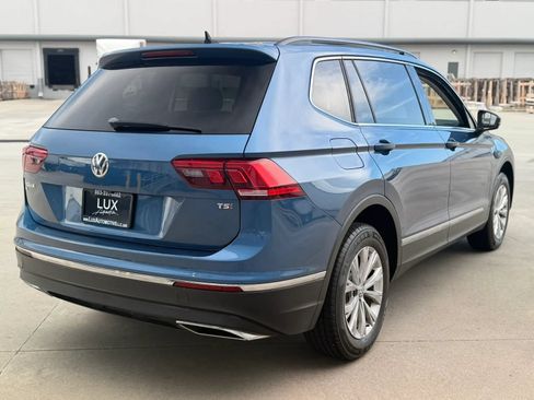 Used 2018 Volkswagen Tiguan SE w/ Front Fog Lights Package FWD image 7