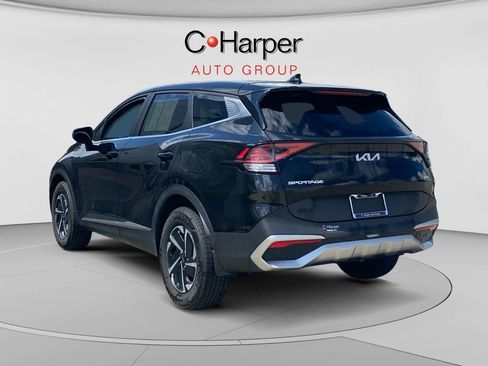 Used 2023 Kia Sportage LX AWD/4WD image 5