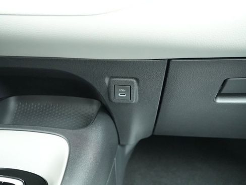 Used 2026 Toyota Corolla LE FWD image 33