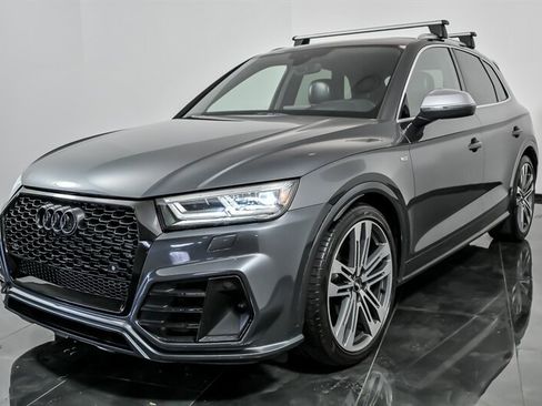 Used 2018 Audi SQ5 Prestige w/ Prestige Package image 5