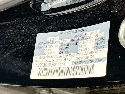 Certified 2024 MAZDA CX-90 Plug-In Hybrid w/ Preferred AWD/4WD image 26