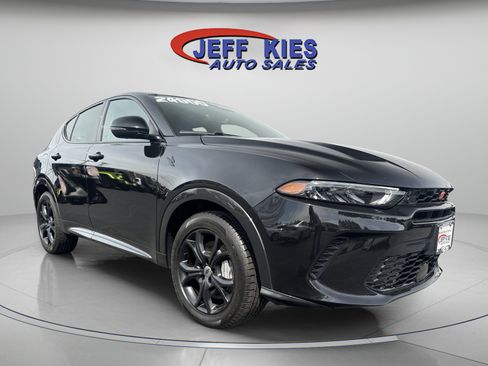 Used 2024 Dodge Hornet R/T Plus w/ R/T Blacktop Package AWD/4WD image 3