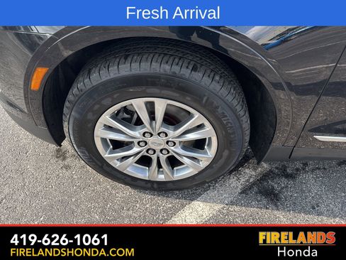 Used 2020 Cadillac XT5 Premium Luxury image 10