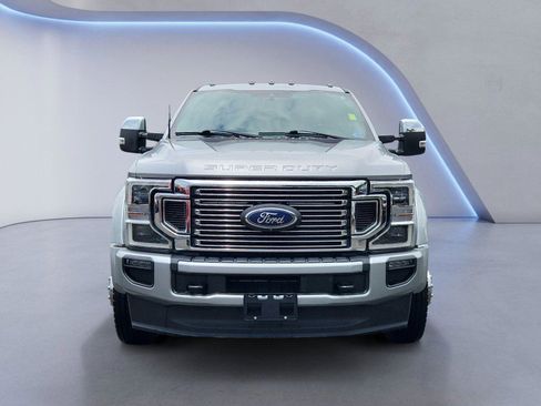 Used 2022 Ford F450 Platinum w/ FX4 Off-Road Package AWD/4WD image 8