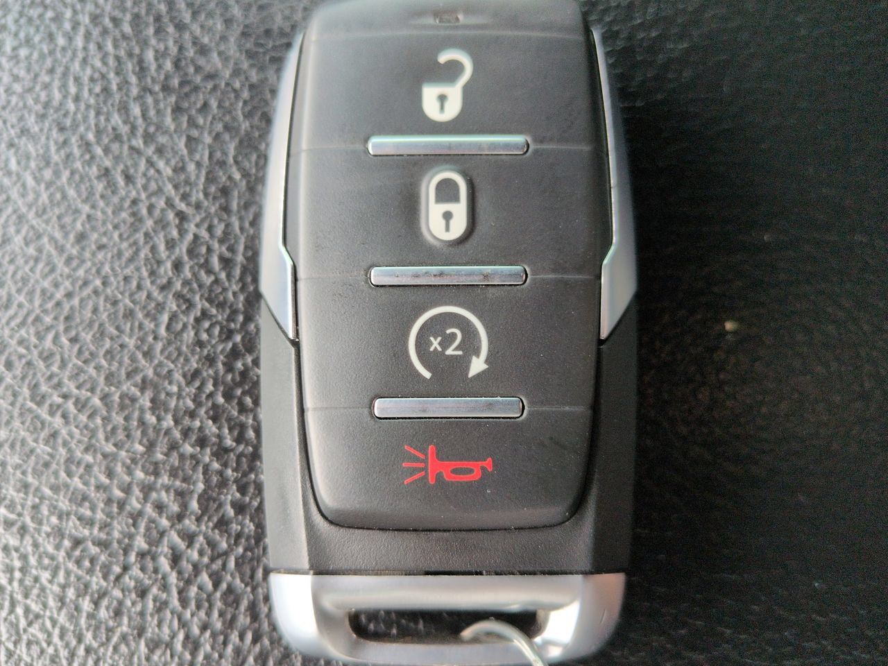 Used 2024 RAM 1500 Big Horn AWD/4WD image 31
