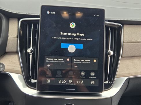 New 2026 Volvo XC90 B6 Core image 20