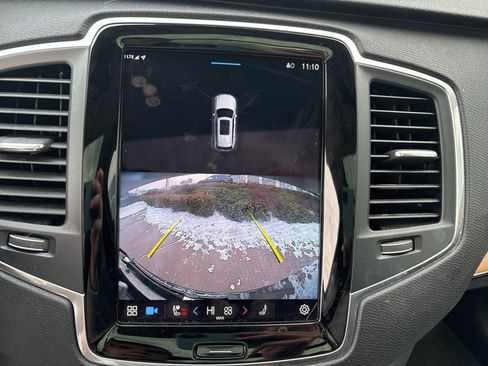 Certified 2023 Volvo XC90 B6 Core w/ Climate Package image 24