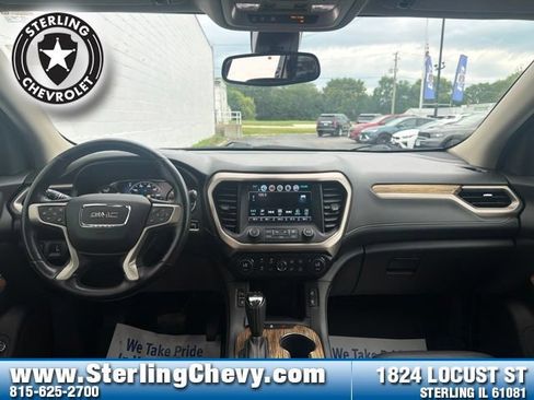 Used 2019 GMC Acadia Denali w/ GMC Pro Grade Package AWD/4WD image 9
