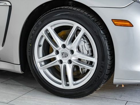 Used 2010 Porsche Panamera S image 52