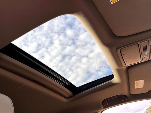 Used 2023 Honda Odyssey EX-L image 13