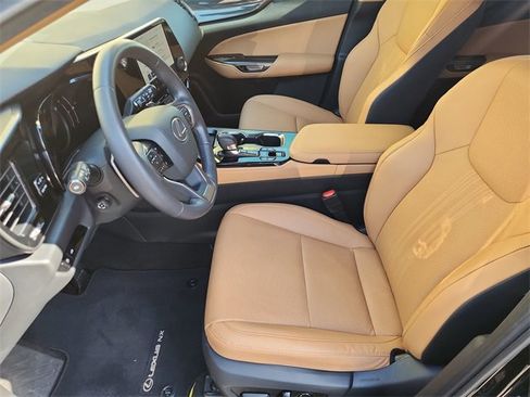 Used 2023 Lexus NX 350 AWD image 19