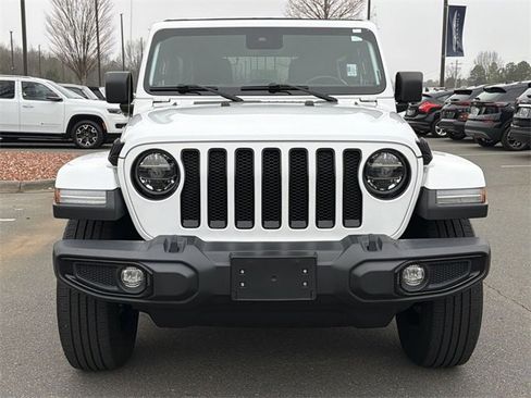 Used 2022 Jeep Wrangler Unlimited Sahara image 15