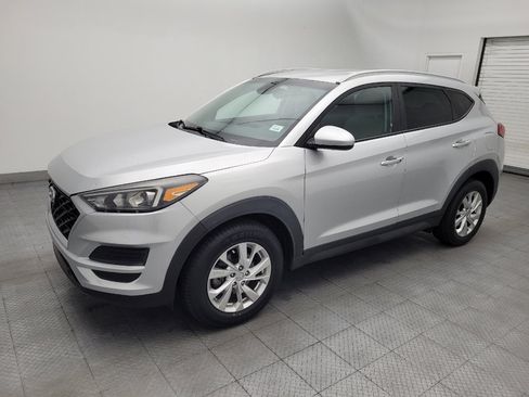 Used 2019 Hyundai Tucson Value FWD image 2