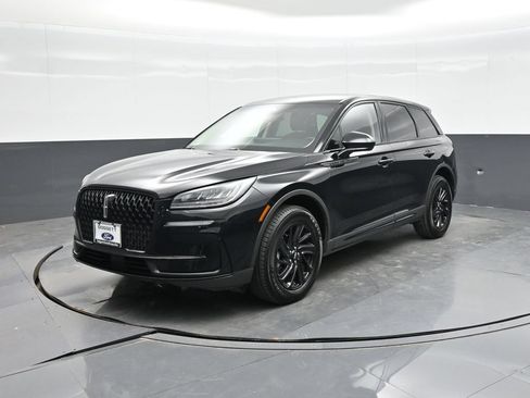 Used 2023 Lincoln Corsair FWD image 23