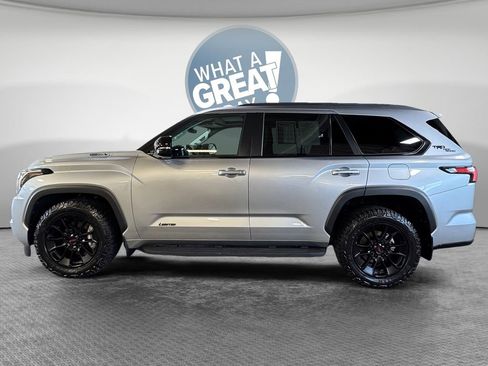 Used 2024 Toyota Sequoia Limited w/ TRD Off-Road Package AWD/4WD image 7