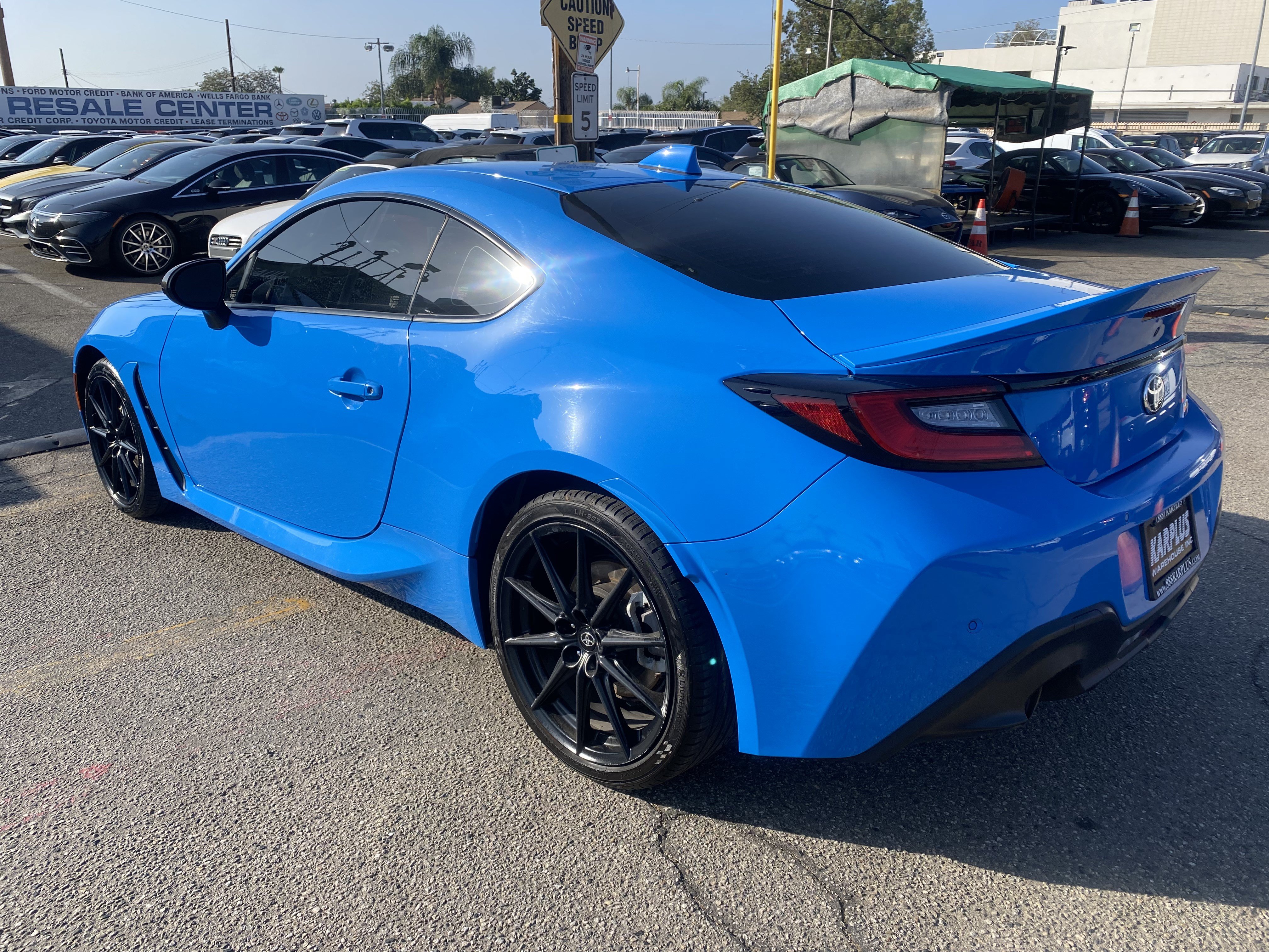 Used 2023 Toyota GR86 Premium w/ ALL Weather Mat Package (TMS) RWD image 10