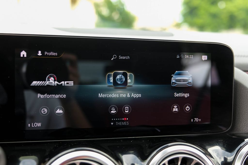 Used 2022 Mercedes-Benz GLA 45 AMG 4MATIC w/ Parking Assistance Package image 35
