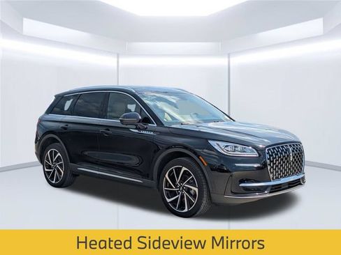 Used 2023 Lincoln Corsair Reserve w/ Equipment Group 201A FWD image 9