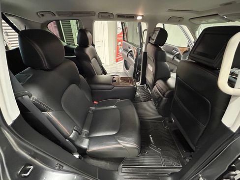 Used 2020 Nissan Armada Platinum w/ Captain's Chairs Package AWD/4WD image 47