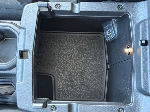 Used 2022 Jeep Gladiator Sport image 30