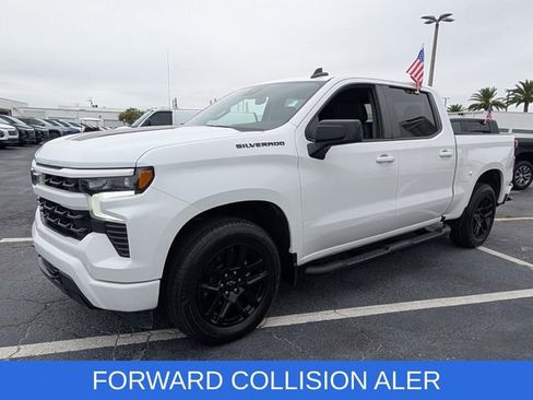 Used 2024 Chevrolet Silverado 1500 RST w/ Rally Edition RWD image 3