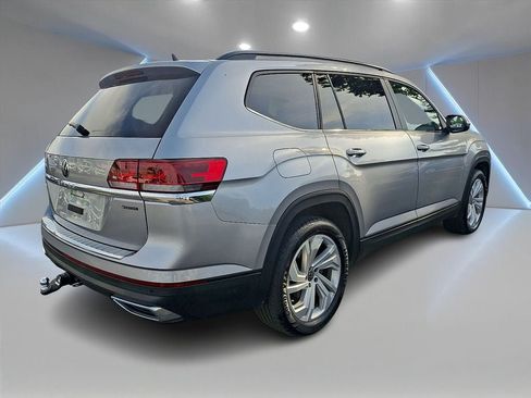 Used 2023 Volkswagen Atlas SE w/ Panoramic Sunroof Package AWD/4WD image 4