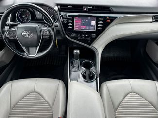 Used 2020 Toyota Camry SE video 3