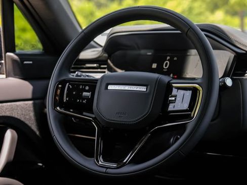 New 2026 Land Rover Range Rover Sport Dynamic SE AWD/4WD image 21